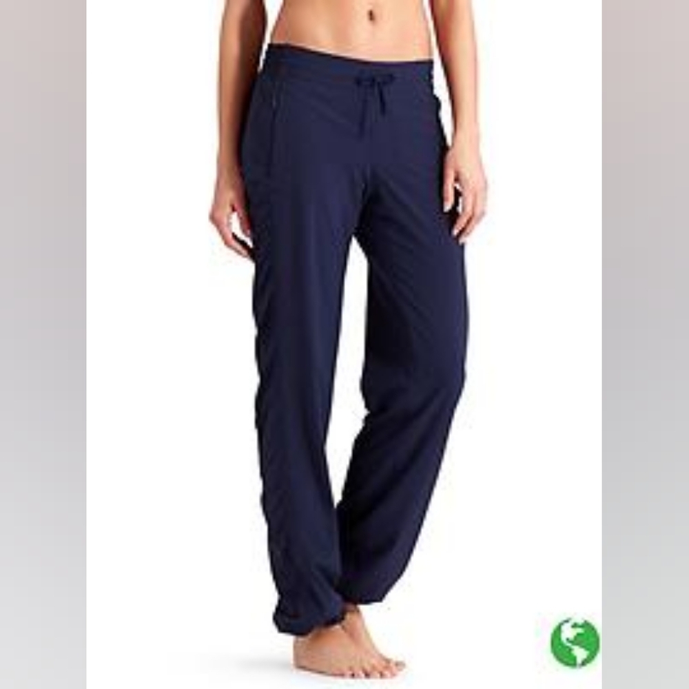 Athleta La Viva Pant in Navy
